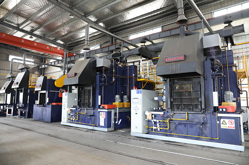 万向轴转动过程中应做哪些安全防护？